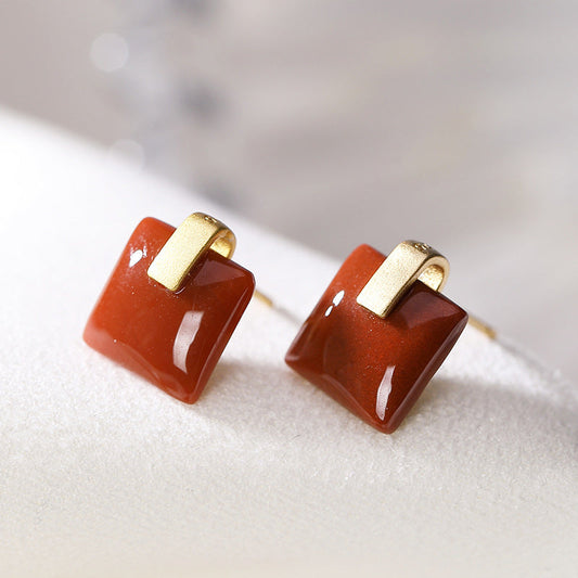 Classic Silver Earring with Timeless Appeal
