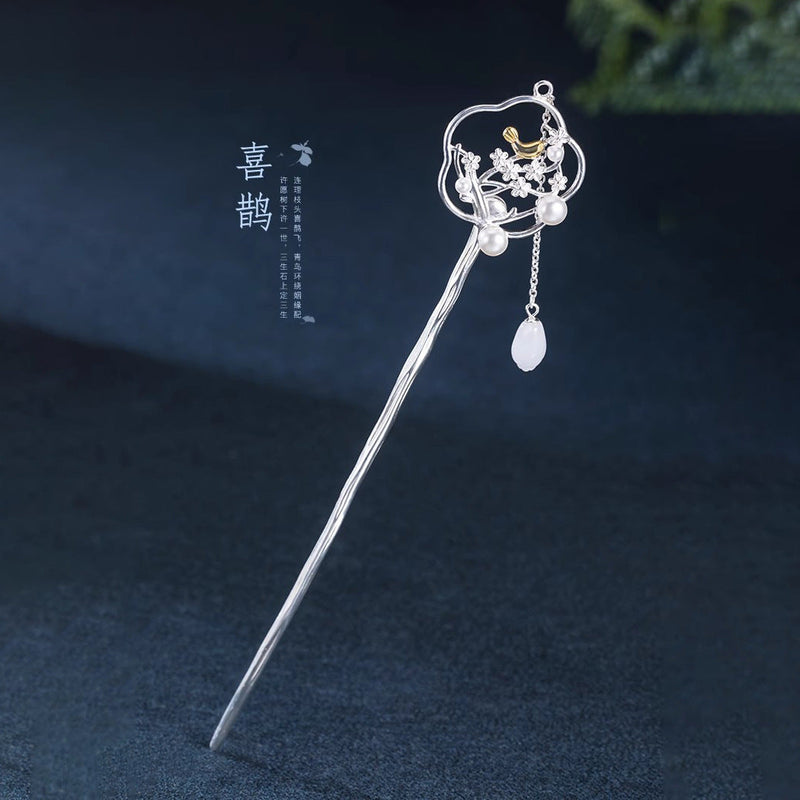 Elegant Silver Piece for Every Occasion