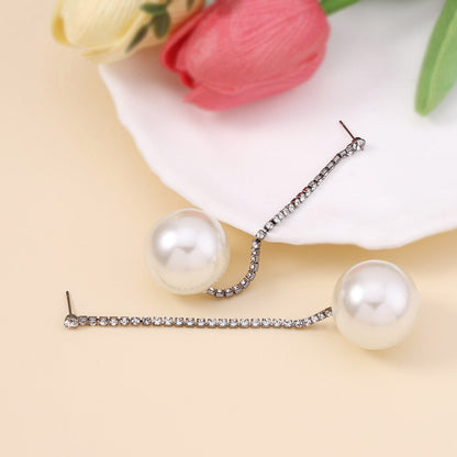 Classic Pearl Earring with Timeless Appeal