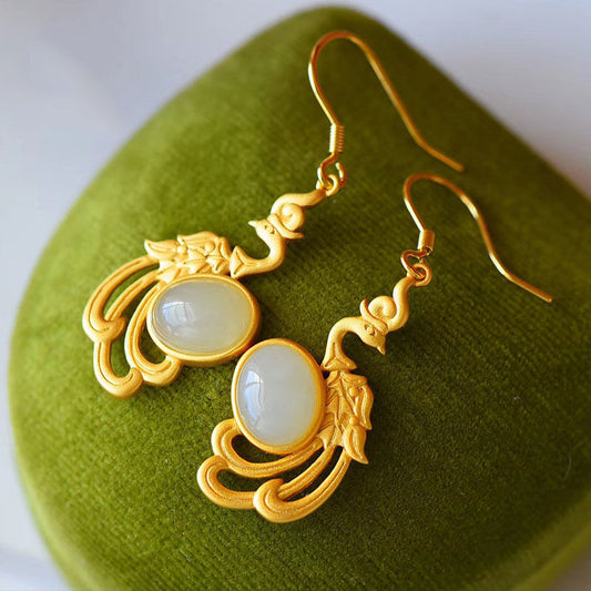 Romantic Gold Earring for Special Moments