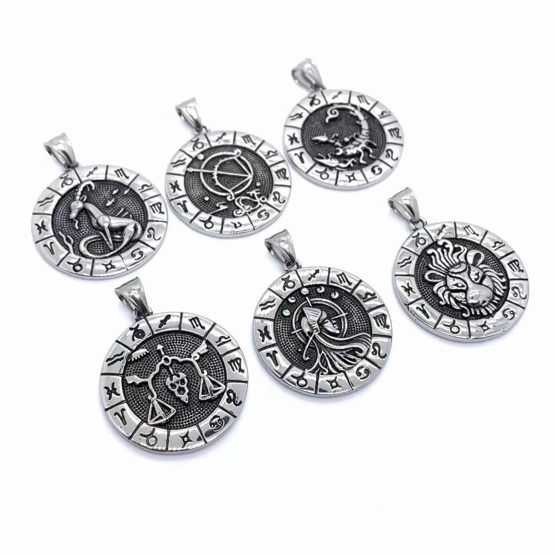 Stunning Necklace for Daily Wear