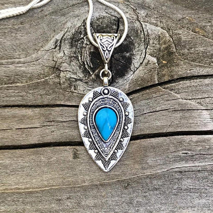 Classic Necklace with Timeless Appeal