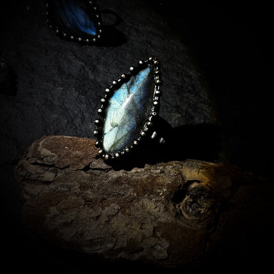 Stunning Ring for Daily Wear