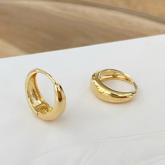 Vintage Handmade Gold Earring