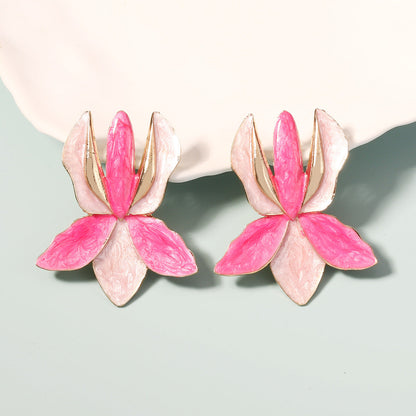 Beautiful Earring with Unique Style
