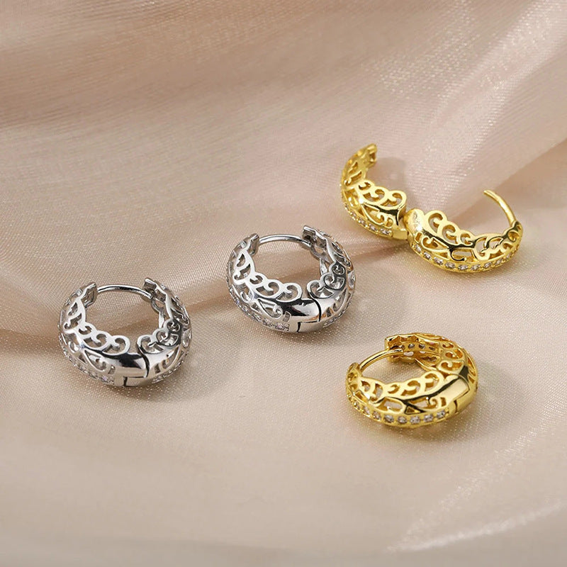 Beautiful Earring with Unique Style