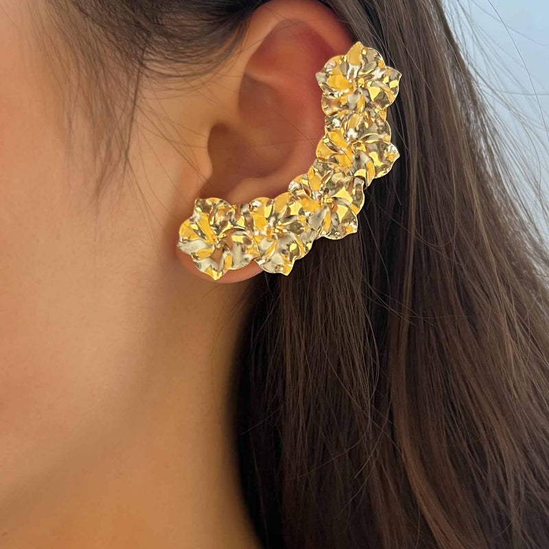 Classic Earring with Timeless Appeal