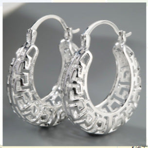 Elegant Earring for Every Occasion