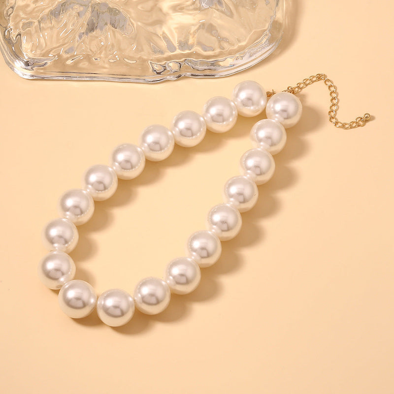 Stunning Pearl Necklace for Daily Wear