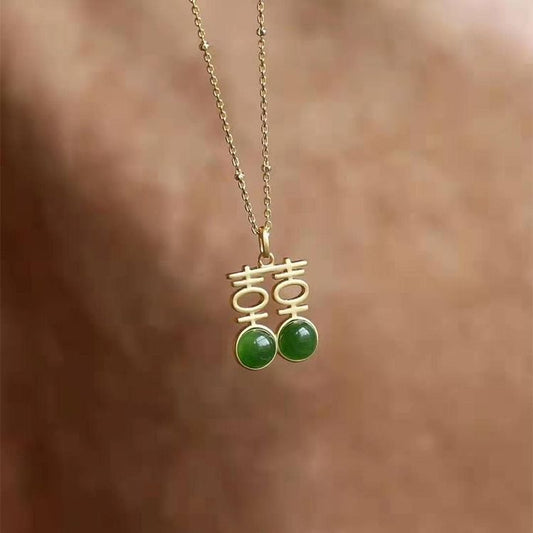 Charming Silver Necklace for Any Occasion