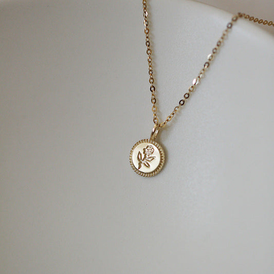 Charming Piece for Any Occasion