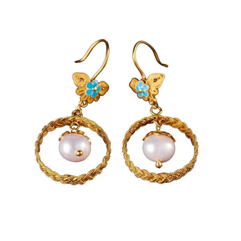 Delicate Artisan Gold Earring