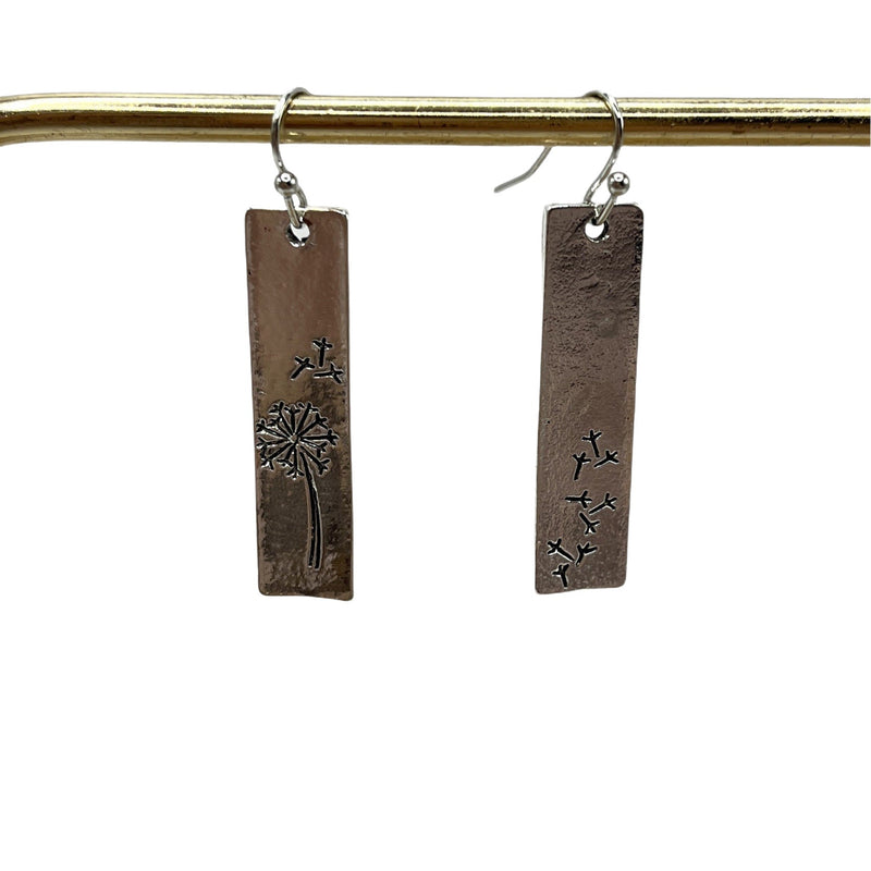 Charming Earring for Any Occasion