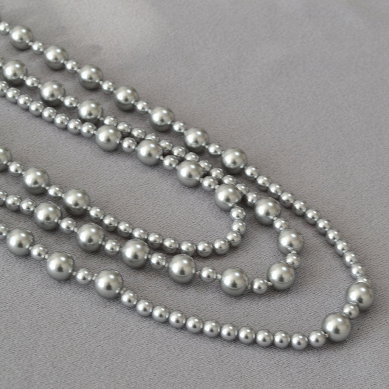 Classic Pearl Necklace with Timeless Appeal