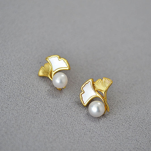 Vintage Handmade Gold Earring