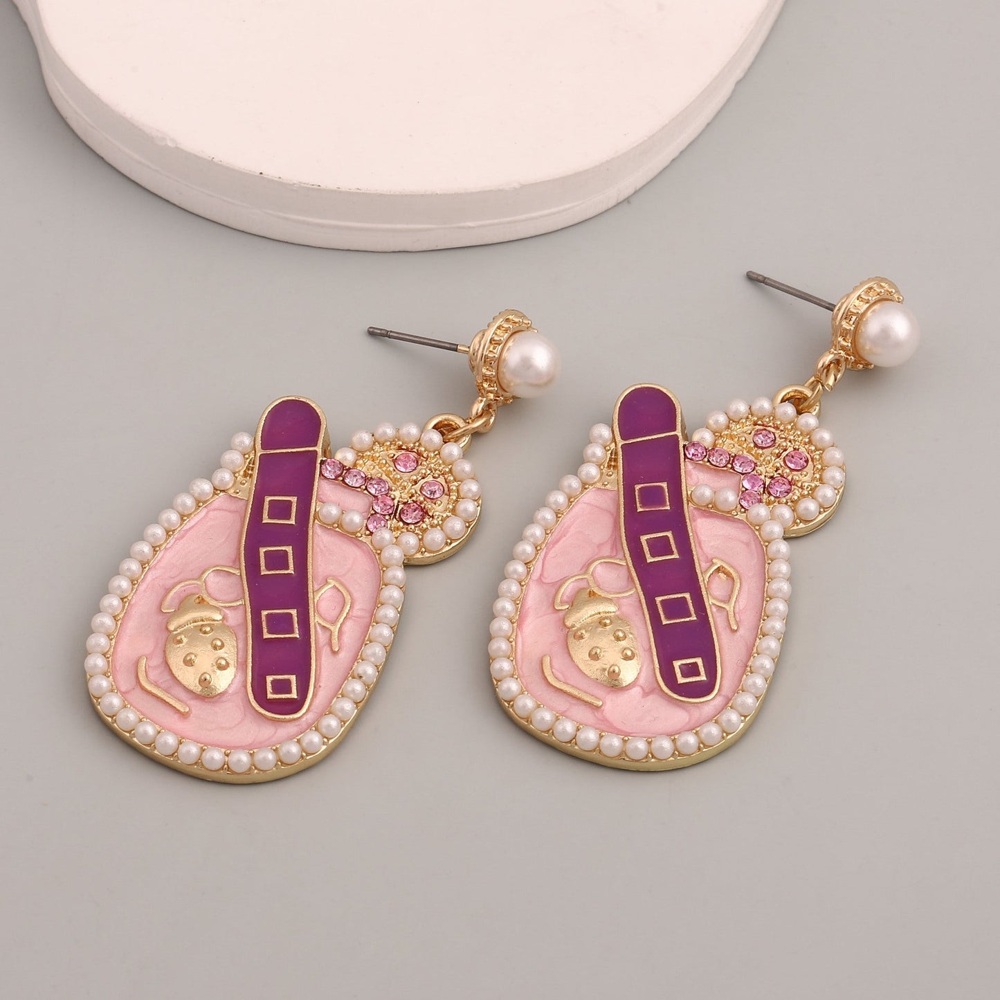Stunning Pearl Earring for Daily Wear
