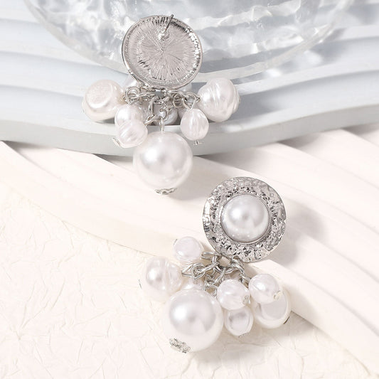 Beautiful Pearl Earring with Unique Style