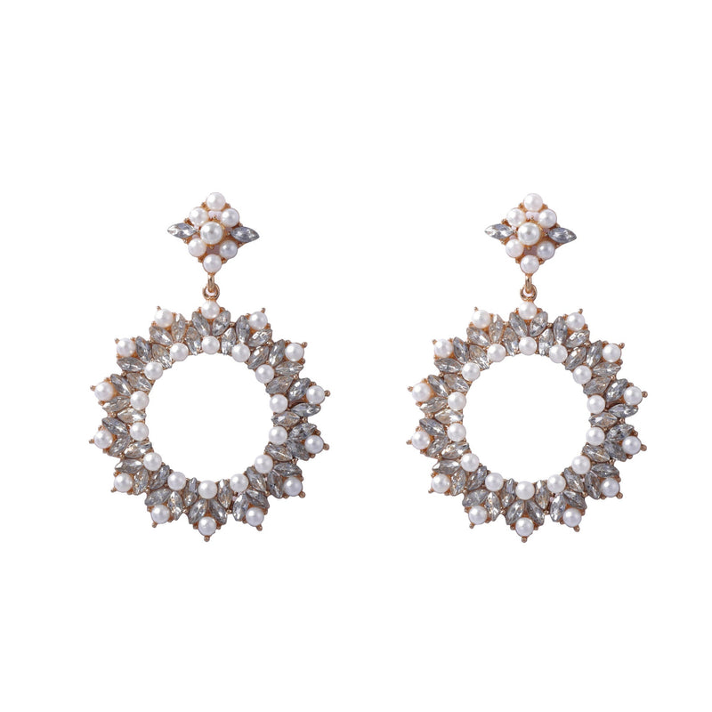 Romantic Pearl Earring for Special Moments