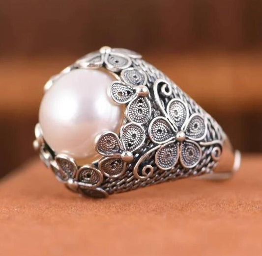 Charming Ring for Any Occasion