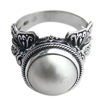 Elegant Pearl Ring for Every Occasion