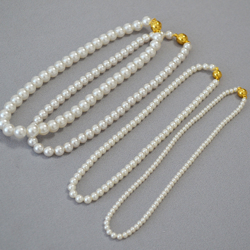 Classic Pearl Necklace with Timeless Appeal