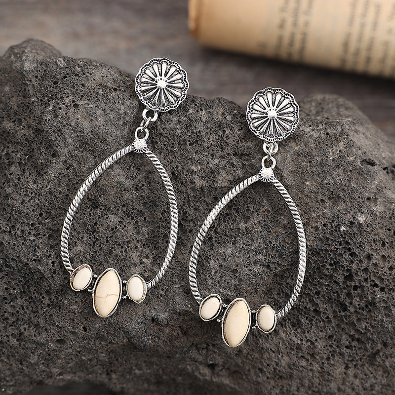 Vintage Handmade Earring