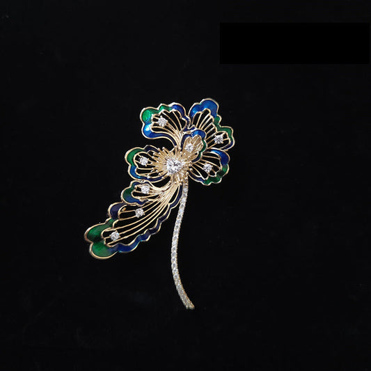 Elegant Silver Piece for Every Occasion