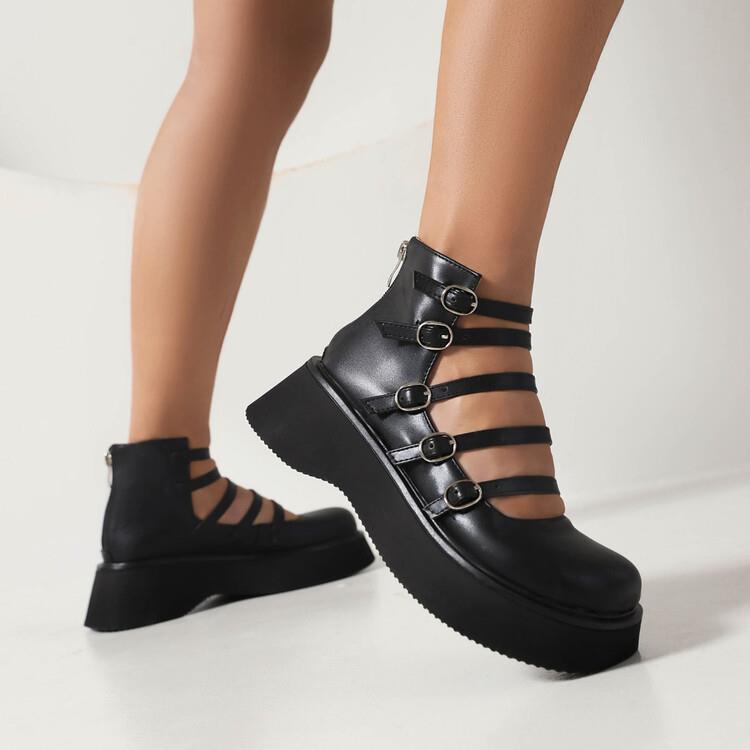 Chic Orthopedic Sandals with Unique Design