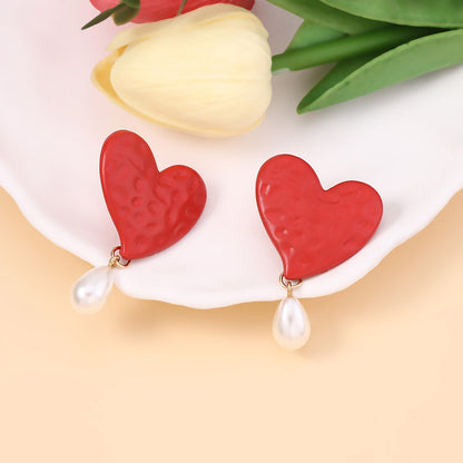 Classic Pearl Earring with Timeless Appeal