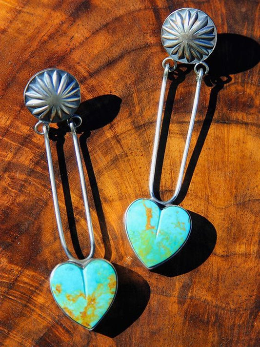 Classic Earring with Timeless Appeal