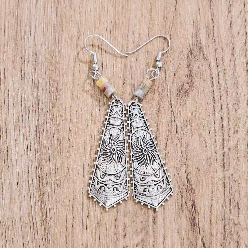 Charming Earring for Any Occasion