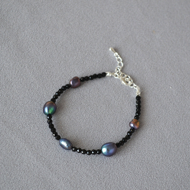 Romantic Pearl Necklace for Special Moments