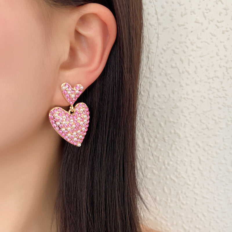 Beautiful Pearl Earring with Unique Style