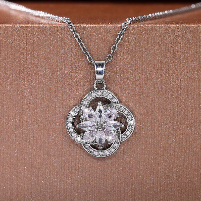 Beautiful Gold Necklace with Unique Style