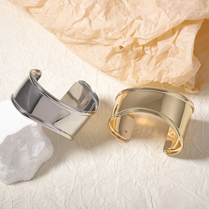 Charming Bracelet for Any Occasion