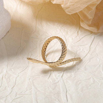 Beautiful Bracelet with Unique Style