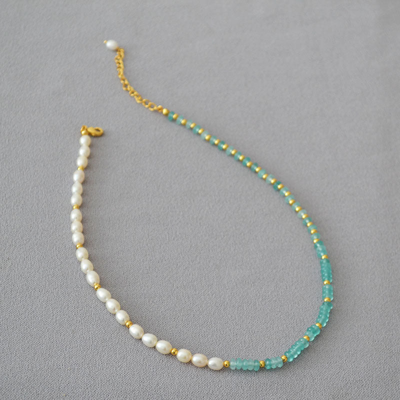 Romantic Pearl Necklace for Special Moments