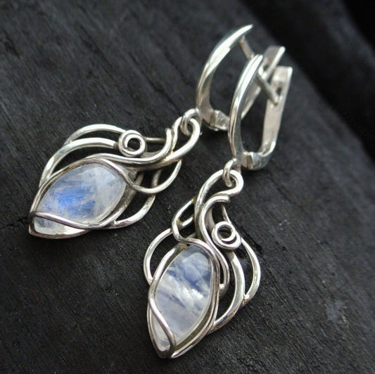 Vintage Handmade Earring