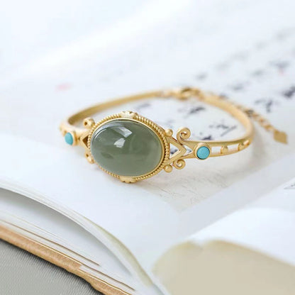 Stunning Gold Bracelet for Daily Wear