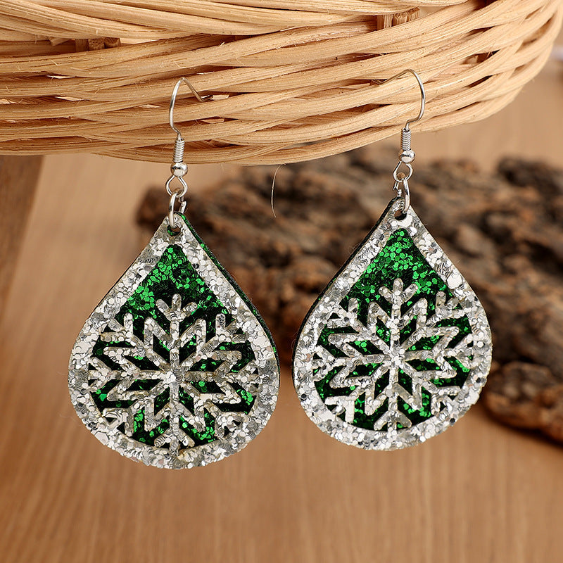 Romantic Gold Earring for Special Moments