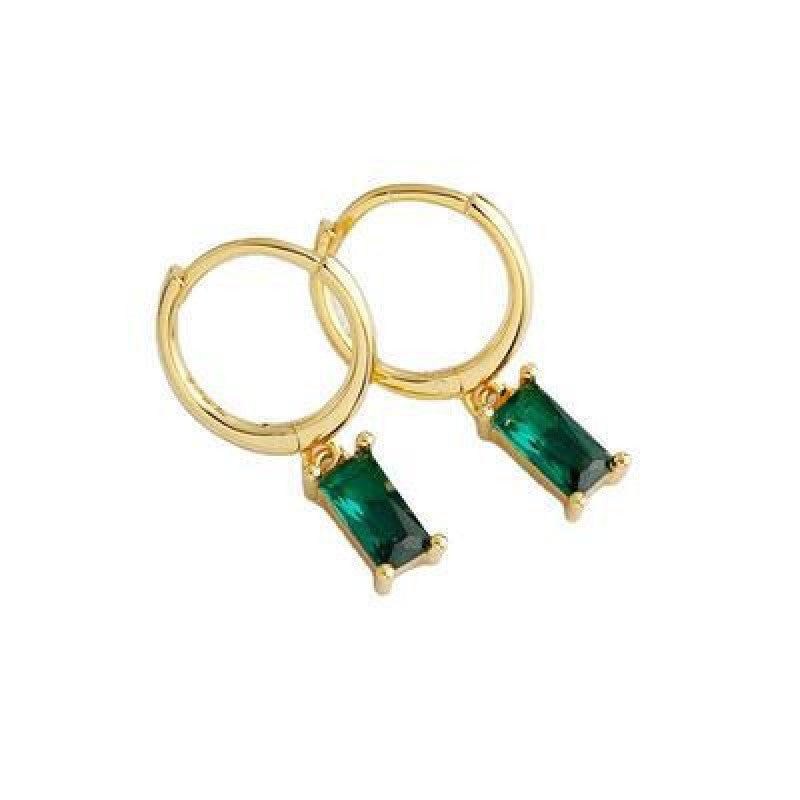 Charming Earring for Any Occasion