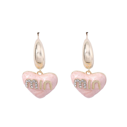 Classic Earring with Timeless Appeal