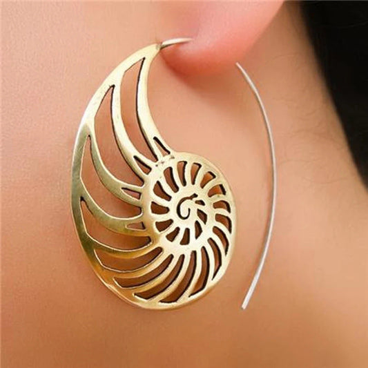 Charming Earring for Any Occasion