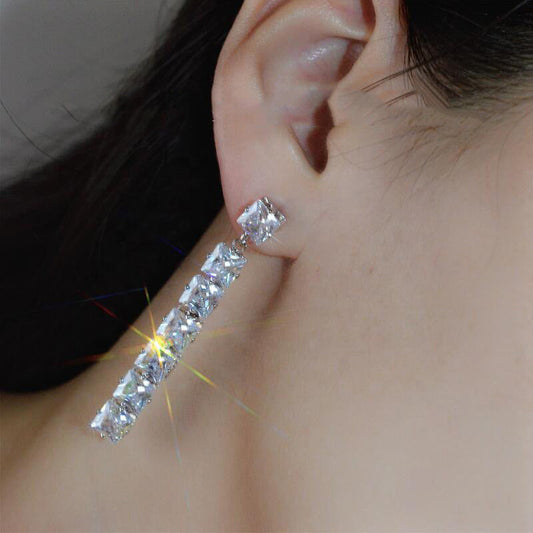 Stunning Earring for Daily Wear