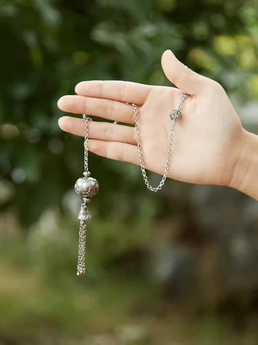 Charming Chain for Any Occasion