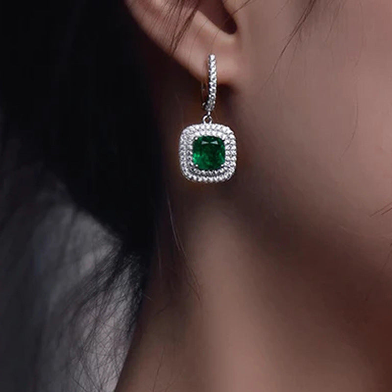 Romantic Earring for Special Moments
