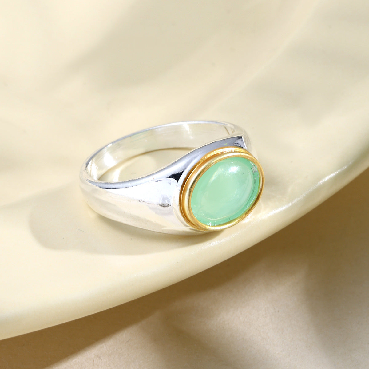 Beautiful Gold Ring with Unique Style