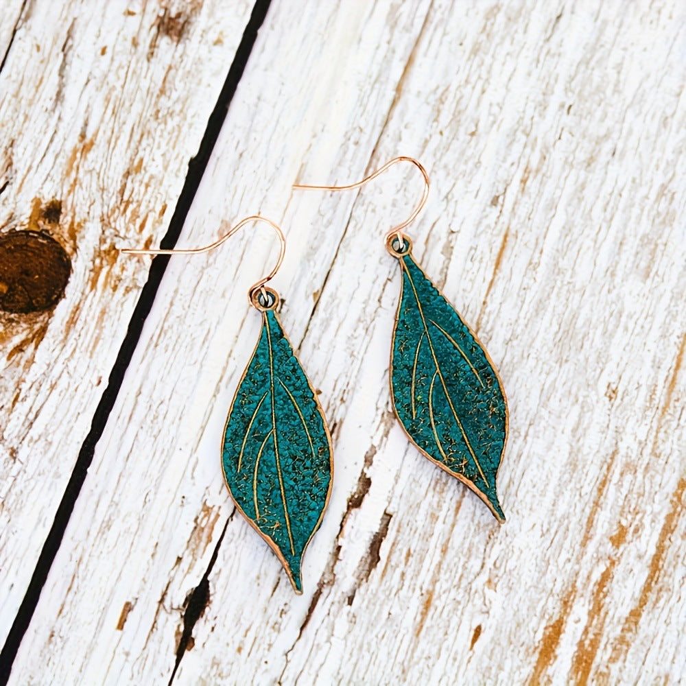 Delicate Artisan Gold Earring