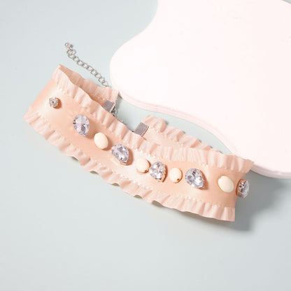 Charming Pearl Necklace for Any Occasion