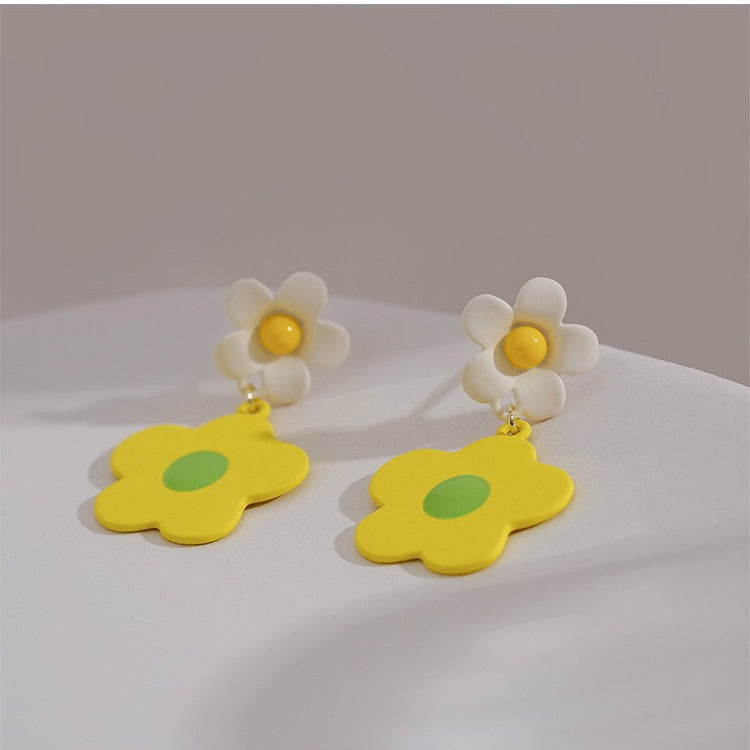Beautiful Earring with Unique Style